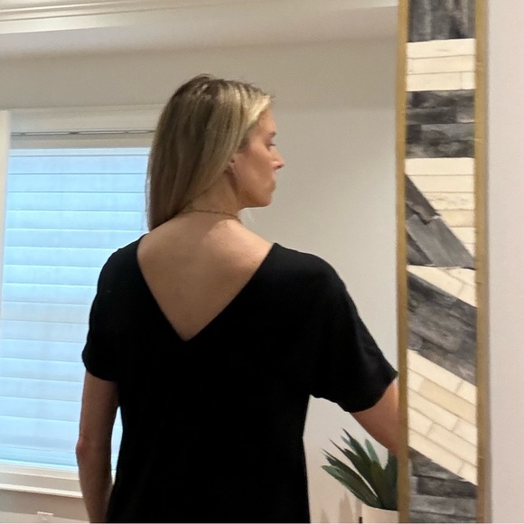 Kit and Ace Black Shift Dress *reversible* - Picture 4 of 6